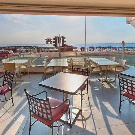 Hotel Mackenzie Larnaca